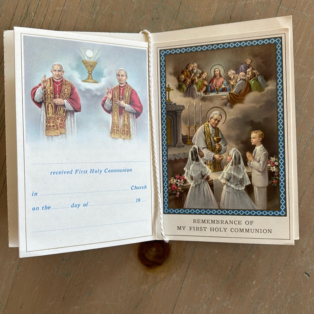 First Holy Communion Pocketbook - Picture 14 of 16